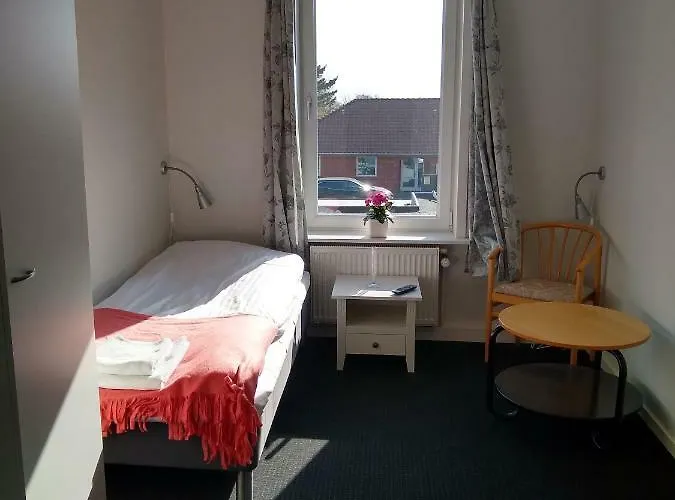 & Hotel